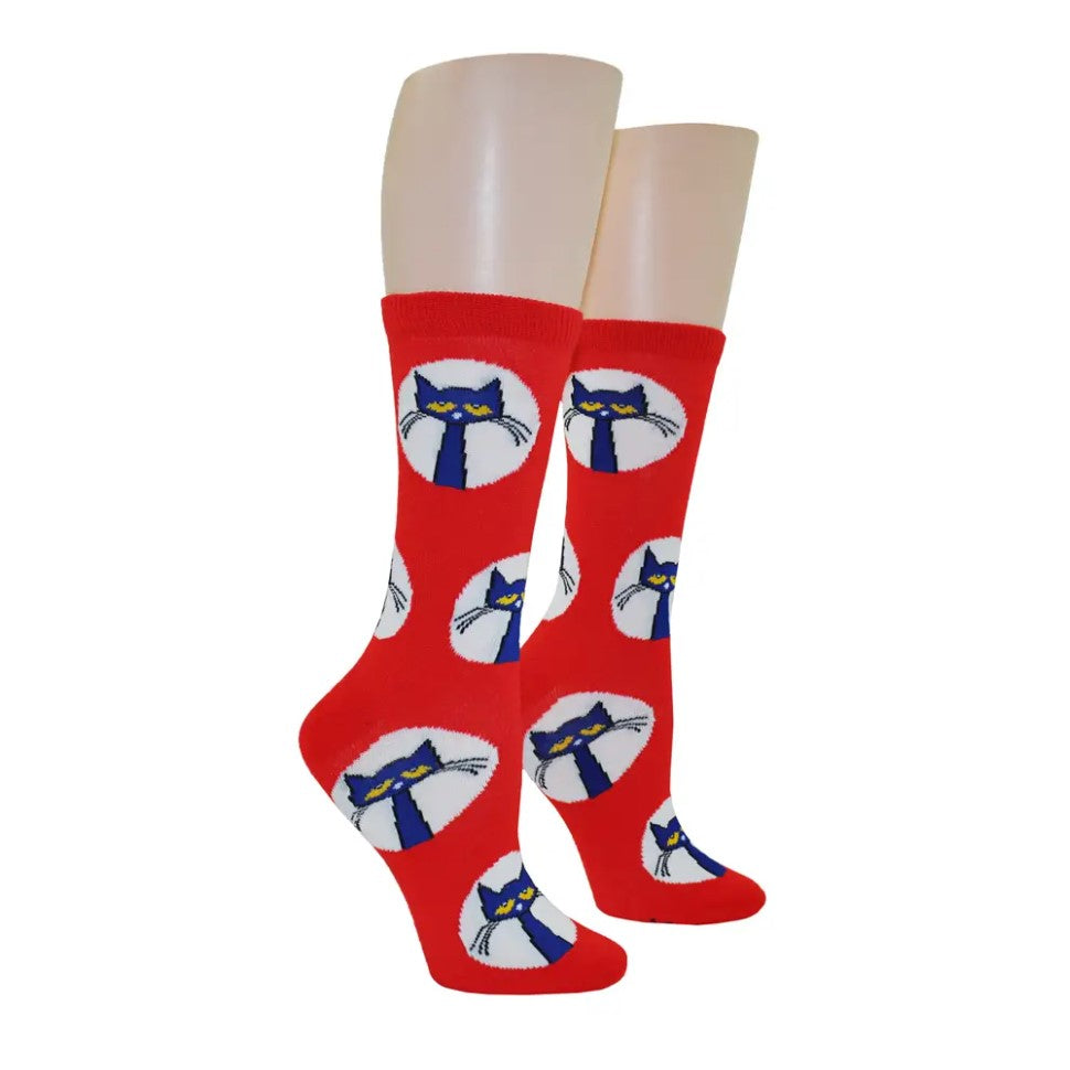Mannequin legs wearing a pair of Pete the Cat Adult Socks 