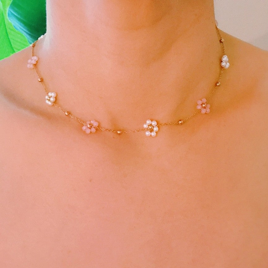 Pearl Flower Bead Necklace